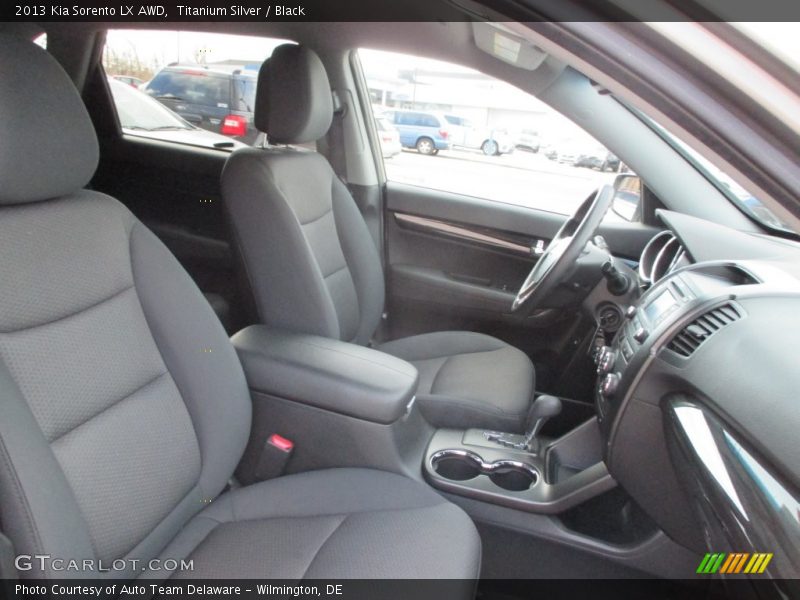 Titanium Silver / Black 2013 Kia Sorento LX AWD