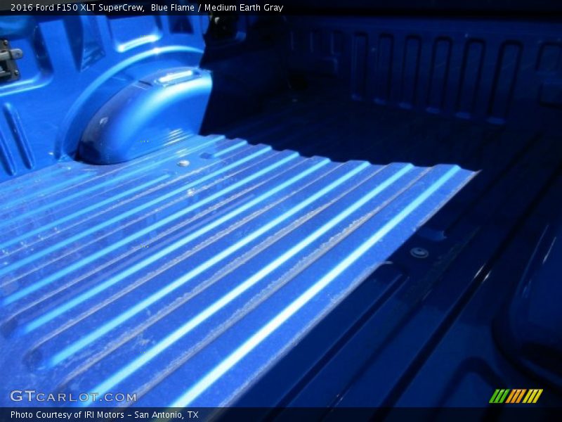 Blue Flame / Medium Earth Gray 2016 Ford F150 XLT SuperCrew