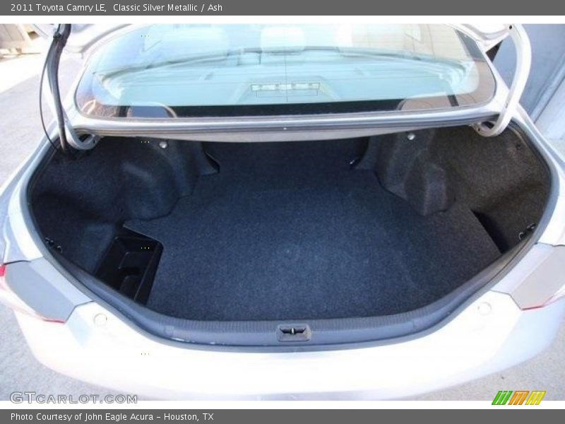 Classic Silver Metallic / Ash 2011 Toyota Camry LE