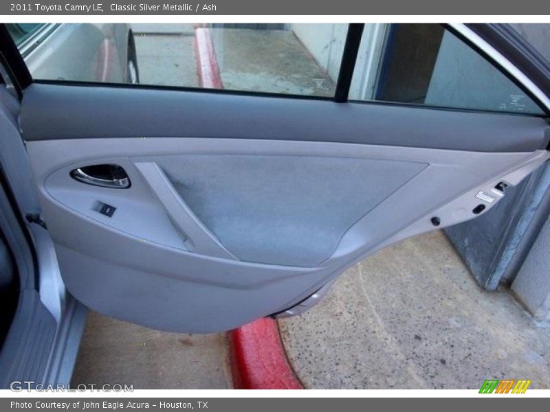 Classic Silver Metallic / Ash 2011 Toyota Camry LE