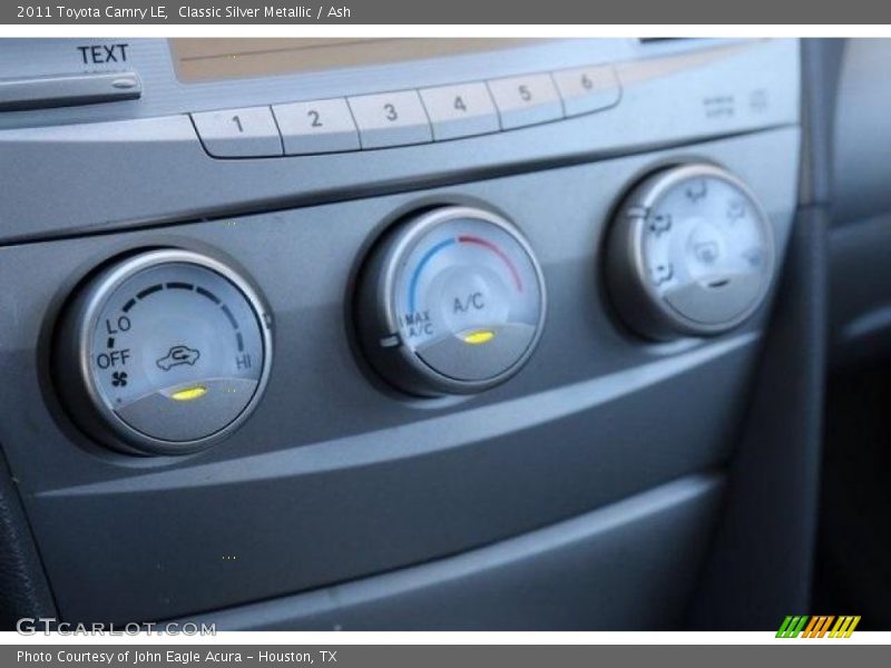Classic Silver Metallic / Ash 2011 Toyota Camry LE
