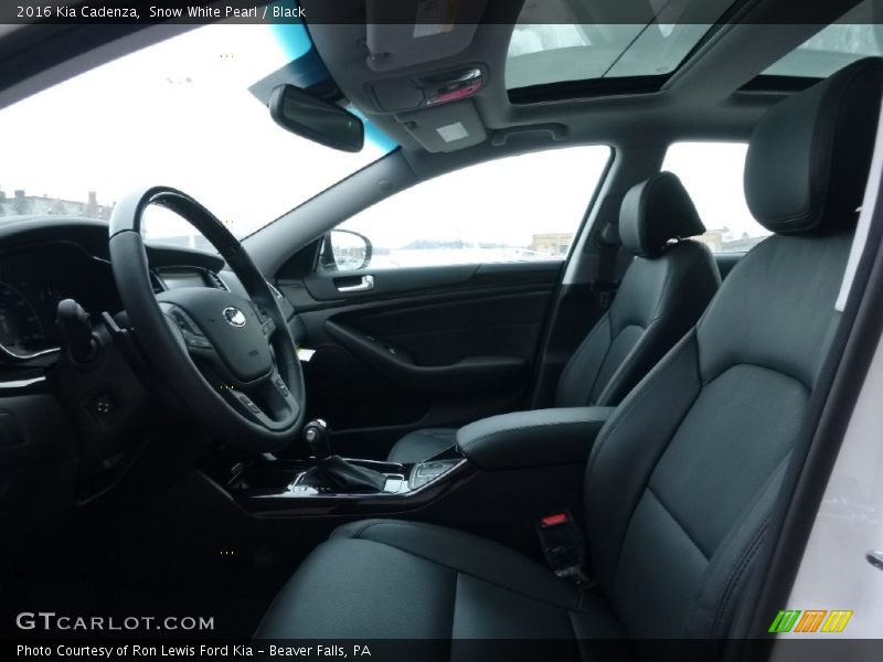 Front Seat of 2016 Cadenza 