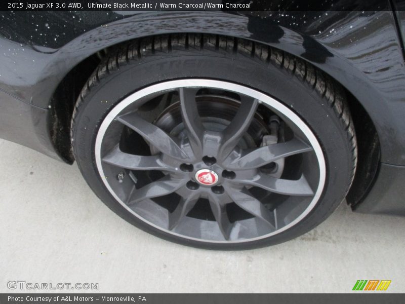 Ultimate Black Metallic / Warm Charcoal/Warm Charcoal 2015 Jaguar XF 3.0 AWD