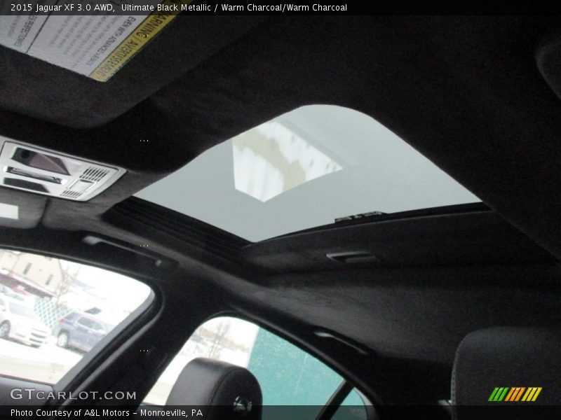 Ultimate Black Metallic / Warm Charcoal/Warm Charcoal 2015 Jaguar XF 3.0 AWD