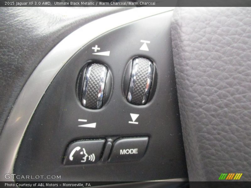 Ultimate Black Metallic / Warm Charcoal/Warm Charcoal 2015 Jaguar XF 3.0 AWD