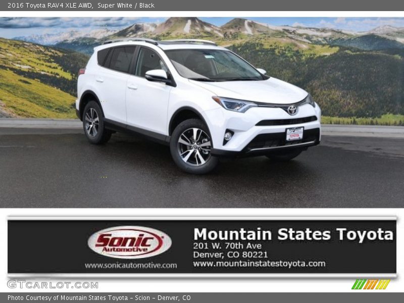 Super White / Black 2016 Toyota RAV4 XLE AWD