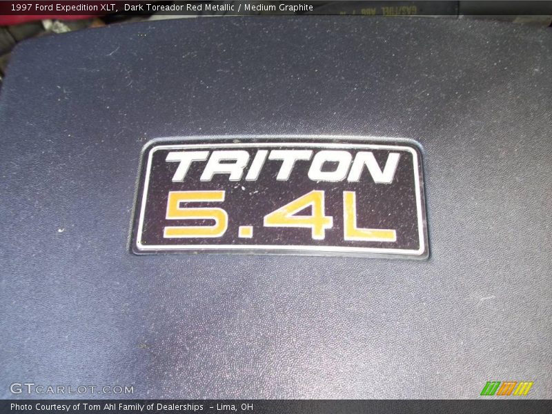 Dark Toreador Red Metallic / Medium Graphite 1997 Ford Expedition XLT