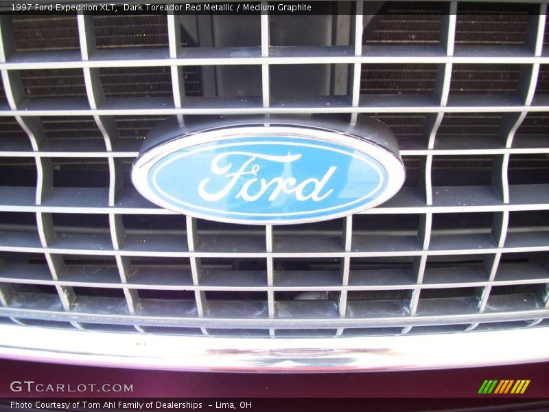 Dark Toreador Red Metallic / Medium Graphite 1997 Ford Expedition XLT