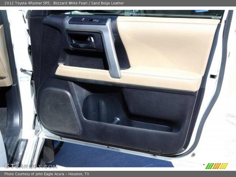 Blizzard White Pearl / Sand Beige Leather 2012 Toyota 4Runner SR5