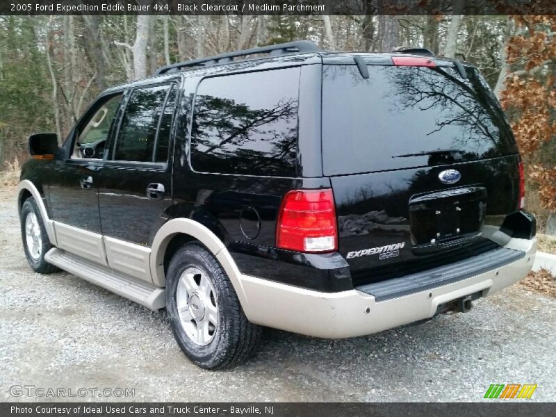 Black Clearcoat / Medium Parchment 2005 Ford Expedition Eddie Bauer 4x4