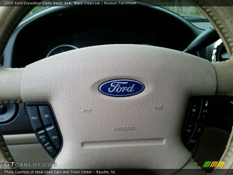 Black Clearcoat / Medium Parchment 2005 Ford Expedition Eddie Bauer 4x4