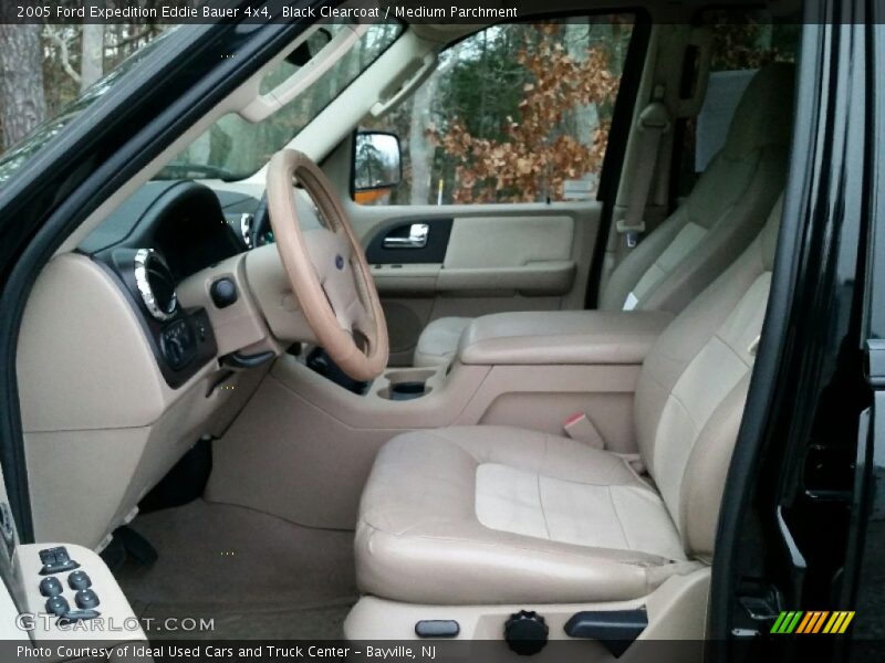 Black Clearcoat / Medium Parchment 2005 Ford Expedition Eddie Bauer 4x4