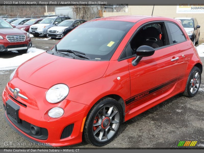 Rosso (Red) / Abarth Nero/Nero (Black/Black) 2013 Fiat 500 Abarth