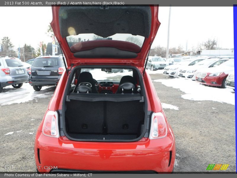 Rosso (Red) / Abarth Nero/Nero (Black/Black) 2013 Fiat 500 Abarth