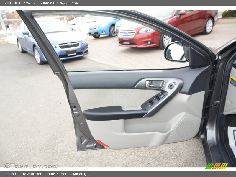 Gunmetal Grey / Stone 2013 Kia Forte EX