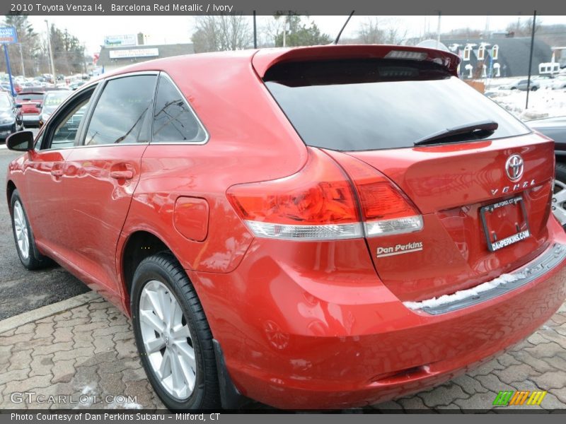 Barcelona Red Metallic / Ivory 2010 Toyota Venza I4
