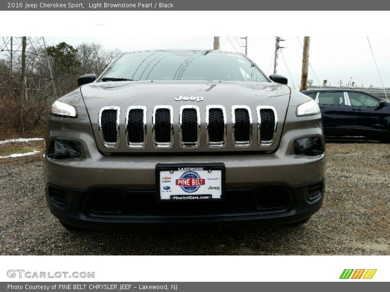 Light Brownstone Pearl / Black 2016 Jeep Cherokee Sport