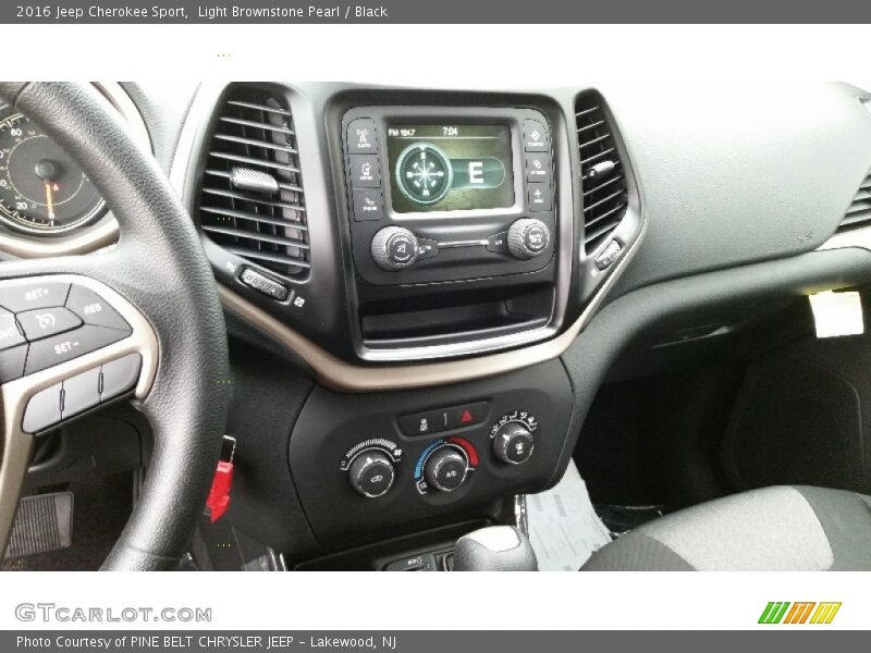 Light Brownstone Pearl / Black 2016 Jeep Cherokee Sport