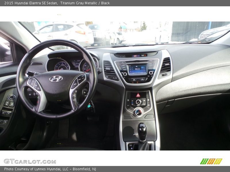 Titanium Gray Metallic / Black 2015 Hyundai Elantra SE Sedan