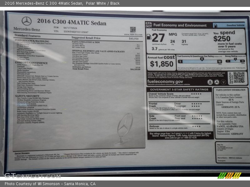 Polar White / Black 2016 Mercedes-Benz C 300 4Matic Sedan