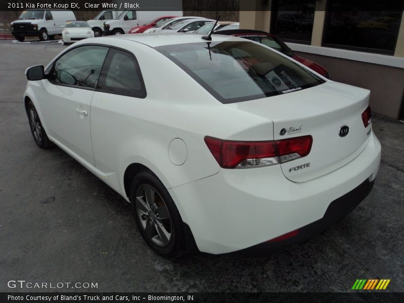 Clear White / Black 2011 Kia Forte Koup EX