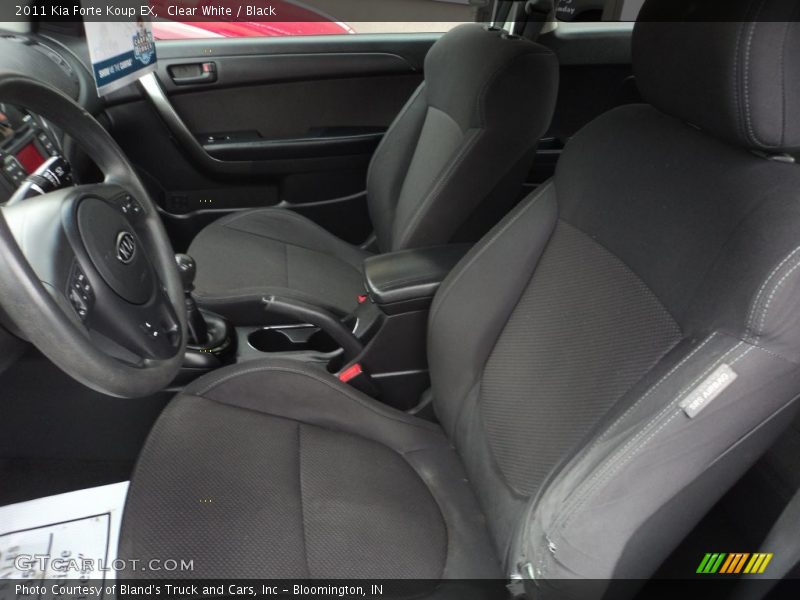 Clear White / Black 2011 Kia Forte Koup EX