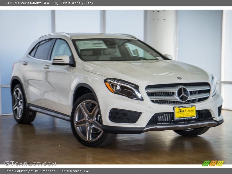 Cirrus White / Black 2016 Mercedes-Benz GLA 250