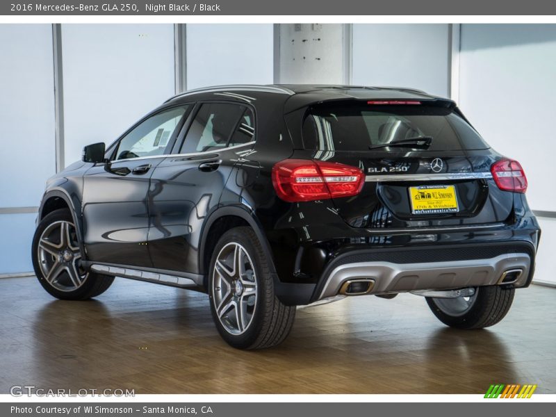 Night Black / Black 2016 Mercedes-Benz GLA 250