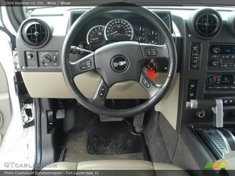 White / Wheat 2006 Hummer H2 SUV