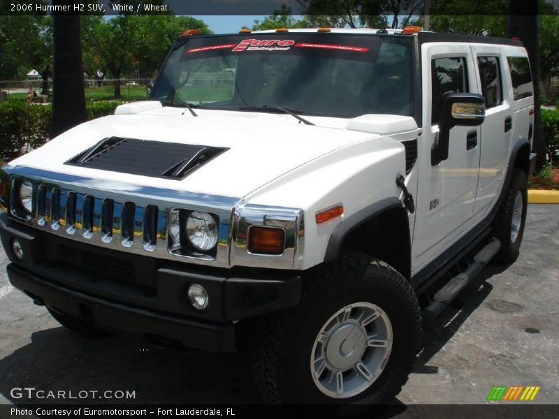 White / Wheat 2006 Hummer H2 SUV