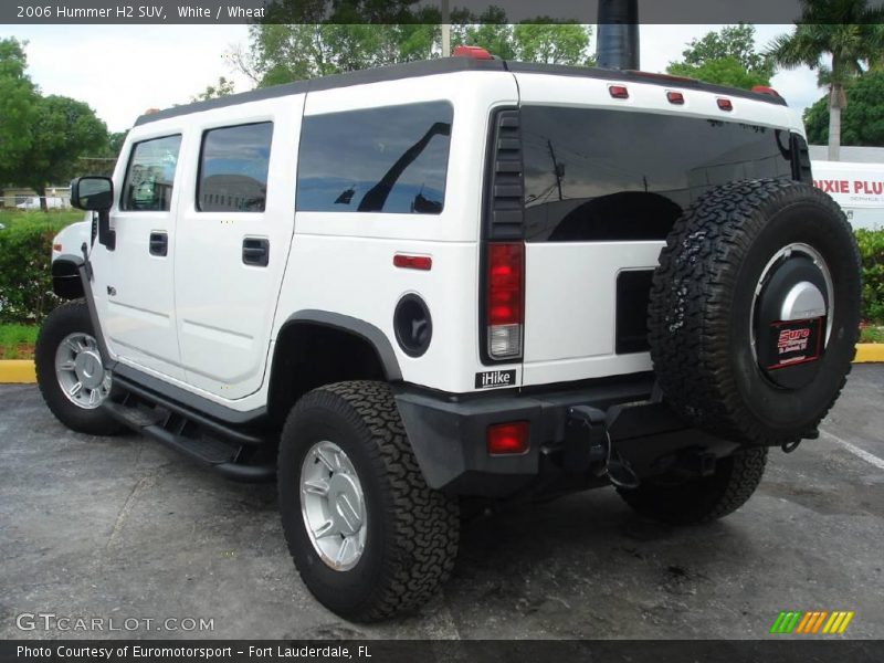 White / Wheat 2006 Hummer H2 SUV