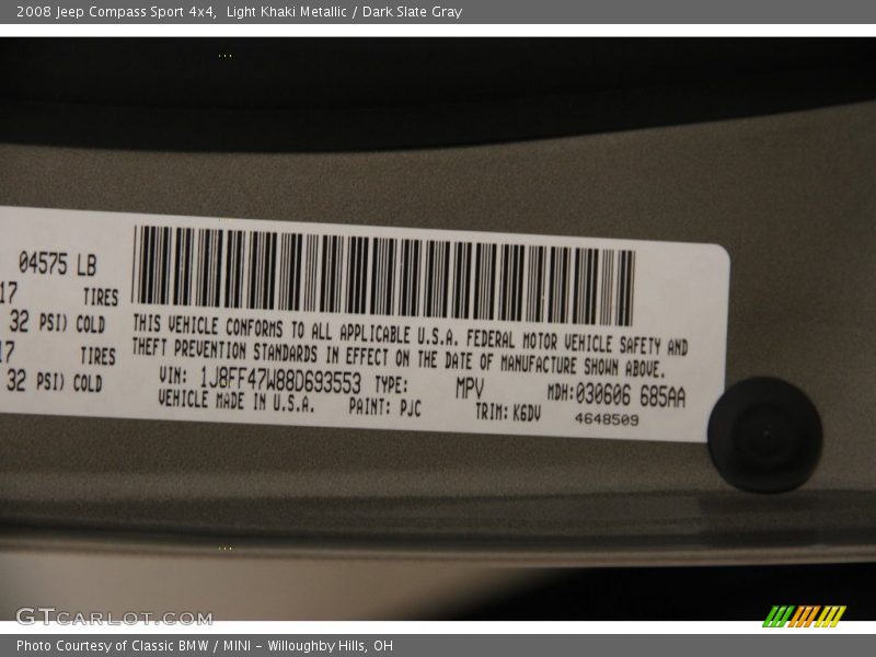 Light Khaki Metallic / Dark Slate Gray 2008 Jeep Compass Sport 4x4