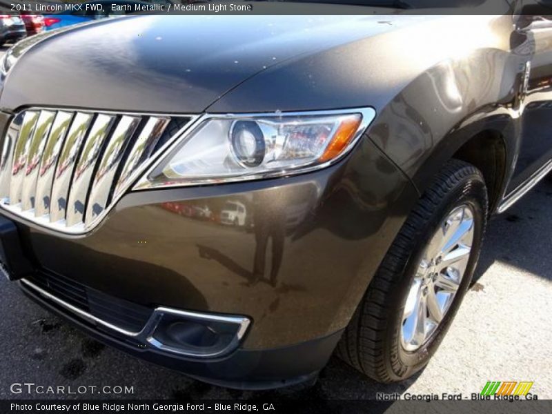 Earth Metallic / Medium Light Stone 2011 Lincoln MKX FWD