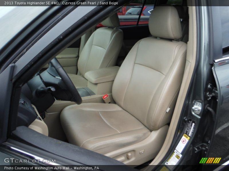 Cypress Green Pearl / Sand Beige 2013 Toyota Highlander SE 4WD