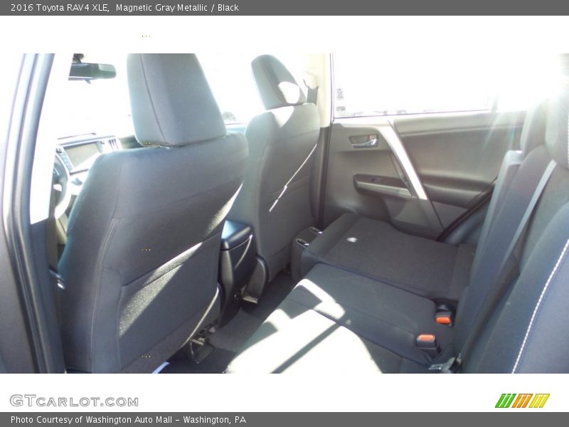 Magnetic Gray Metallic / Black 2016 Toyota RAV4 XLE