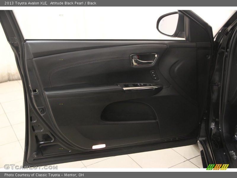 Attitude Black Pearl / Black 2013 Toyota Avalon XLE