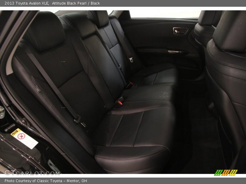 Attitude Black Pearl / Black 2013 Toyota Avalon XLE
