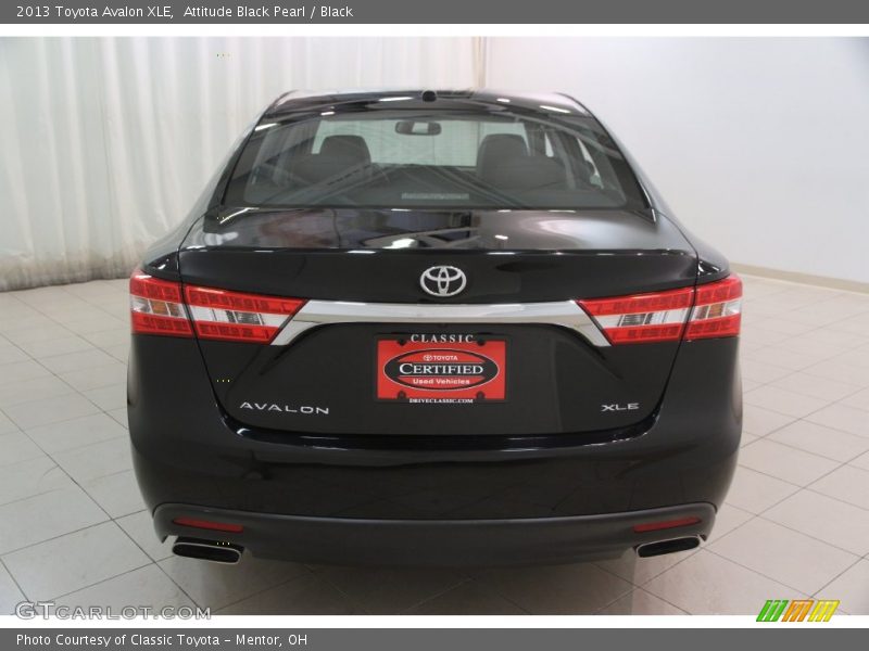 Attitude Black Pearl / Black 2013 Toyota Avalon XLE