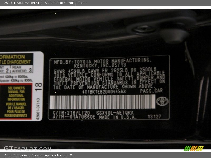 Attitude Black Pearl / Black 2013 Toyota Avalon XLE