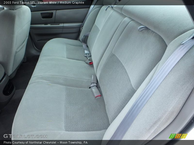 Vibrant White / Medium Graphite 2003 Ford Taurus SES