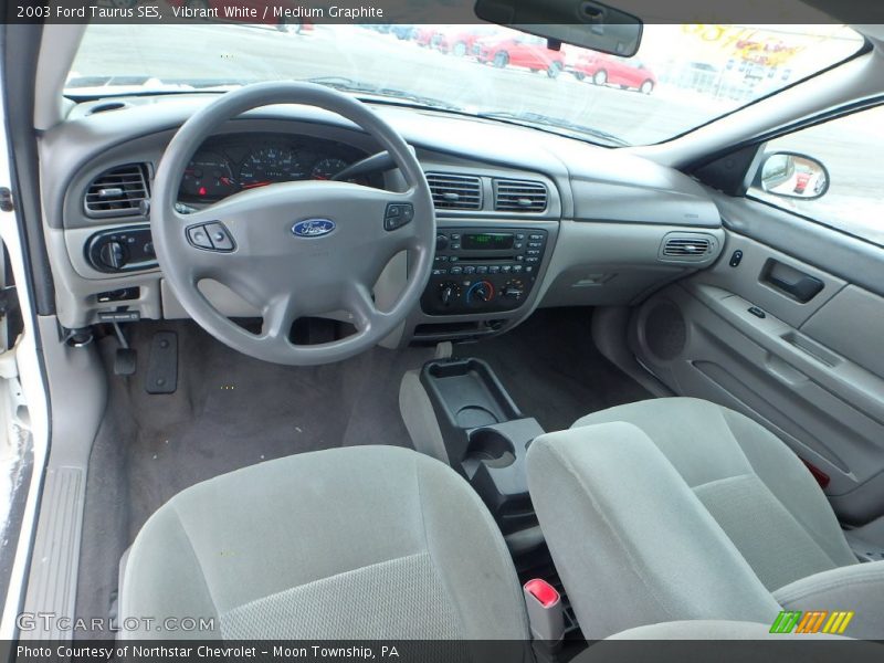 Vibrant White / Medium Graphite 2003 Ford Taurus SES