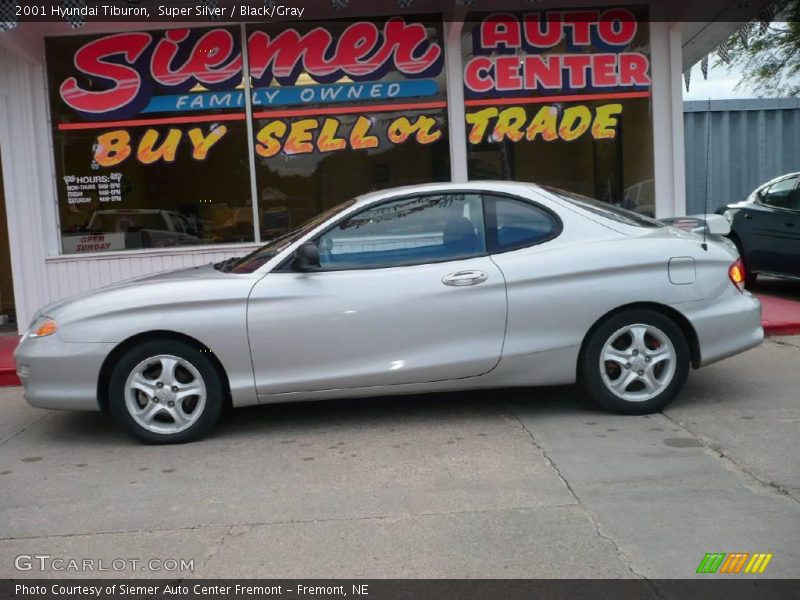 Super Silver / Black/Gray 2001 Hyundai Tiburon