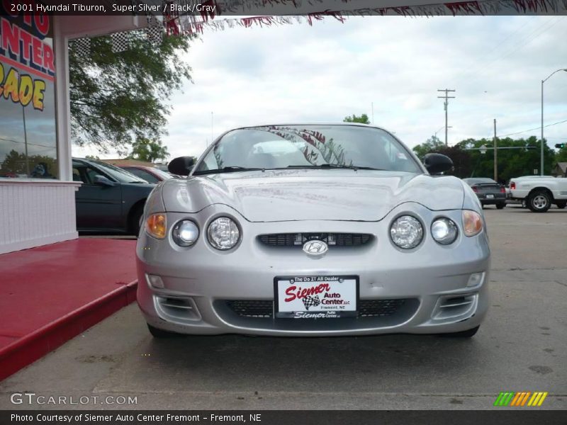Super Silver / Black/Gray 2001 Hyundai Tiburon