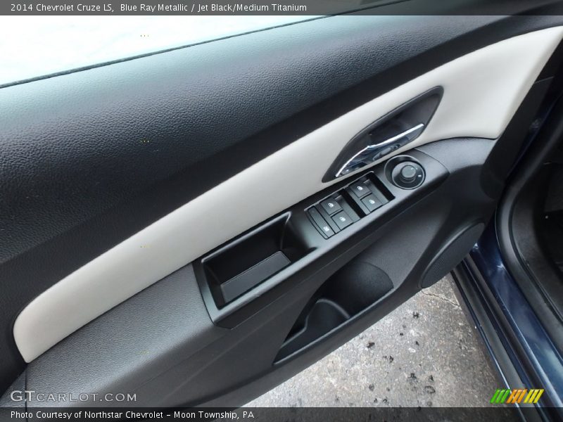 Blue Ray Metallic / Jet Black/Medium Titanium 2014 Chevrolet Cruze LS