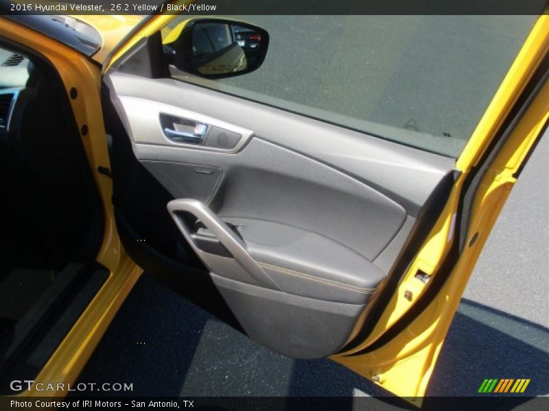 26.2 Yellow / Black/Yellow 2016 Hyundai Veloster