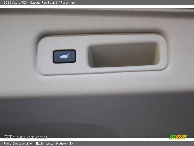 Basque Red Pearl II / Parchment 2016 Acura RDX