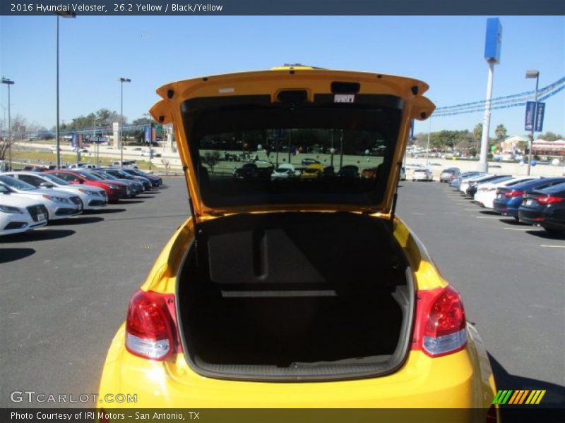 26.2 Yellow / Black/Yellow 2016 Hyundai Veloster