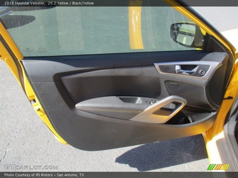 26.2 Yellow / Black/Yellow 2016 Hyundai Veloster