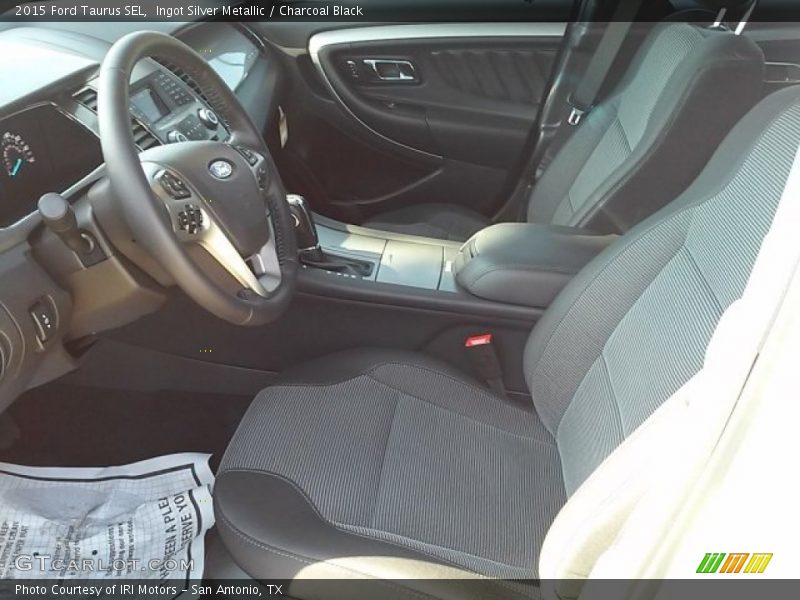 Ingot Silver Metallic / Charcoal Black 2015 Ford Taurus SEL