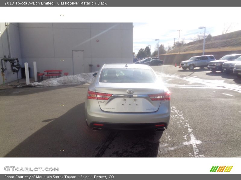 Classic Silver Metallic / Black 2013 Toyota Avalon Limited